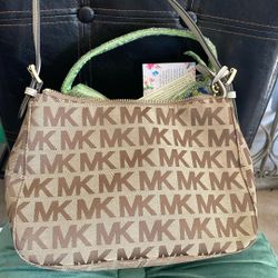 Michael Kross Hand Bag