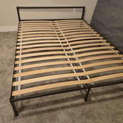 Grimsbu Queen Bed Frame & Luroy Slatted Bed Base