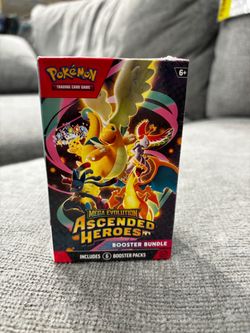 SEALED Accented heroes booster bundle