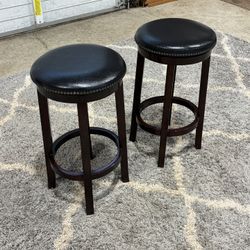 Pair of Dark Wood Bar Stools – Clean & Sturdy