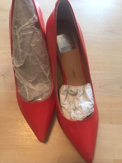 Dolce Vita pumps, Brand New, size 8.5