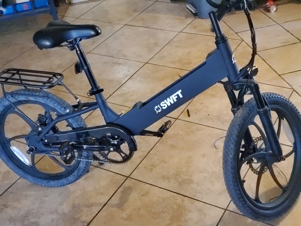 36 V Swft E-bike