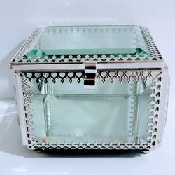 Beautiful Glass Jewelry/Trinket Box With Elegant Silver Trim And Mirror Bottom
