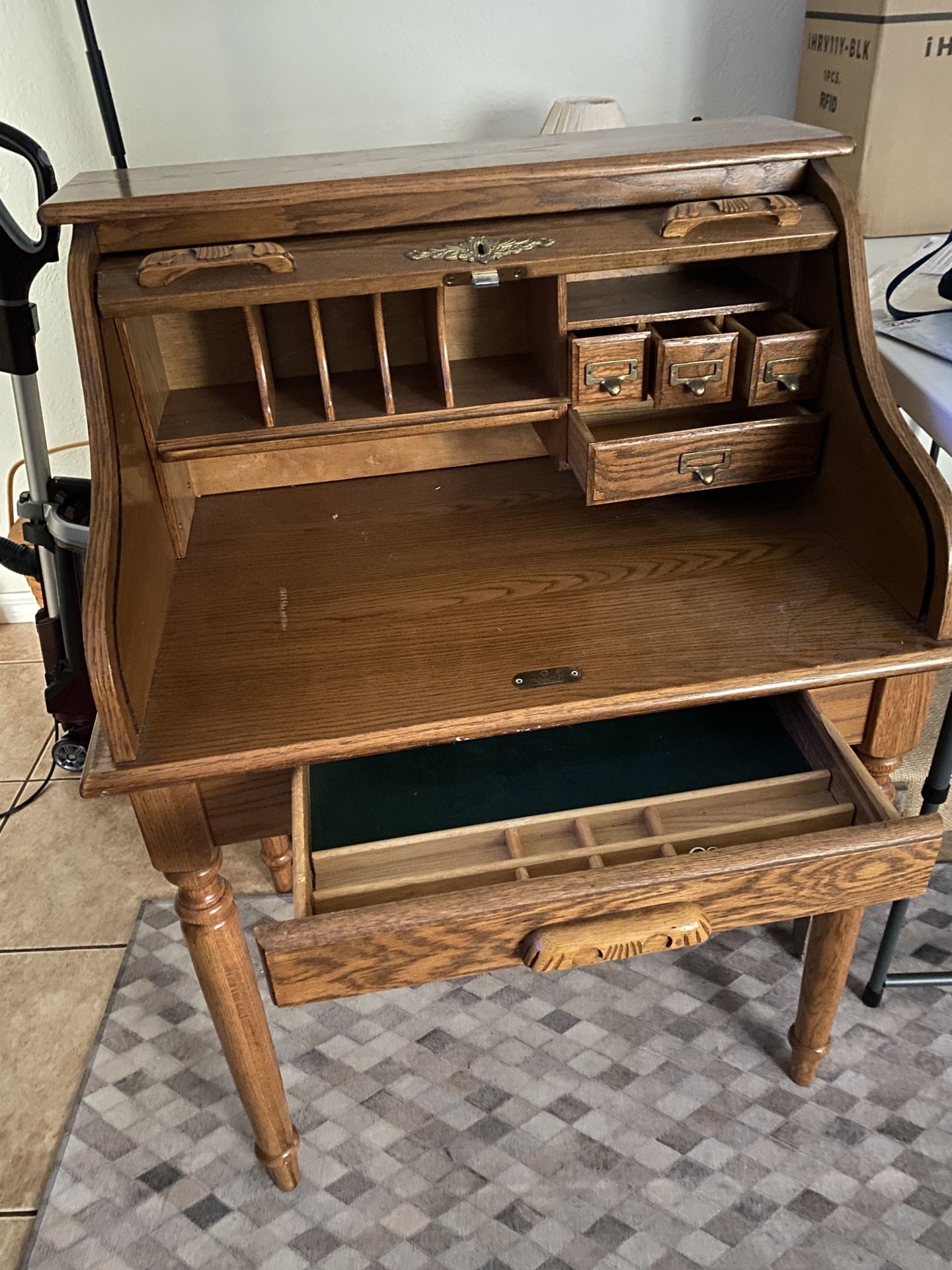 Small Roll Top Desk - Cash Only