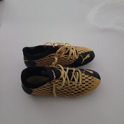 Puma Future Soccer Cleats Size 7.5