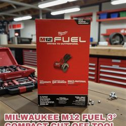 MILWAUKEE M12 FUEL 3° COMPACT CUT OFF TOOL 