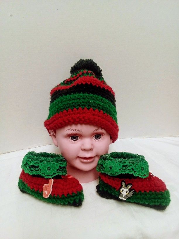 Baby And Toddlers Booties And Hats