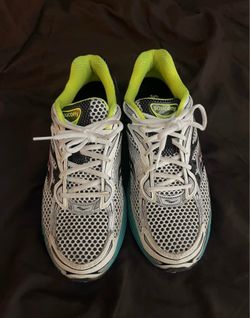Saucony
