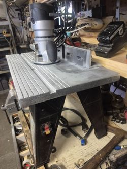 Routertable and router