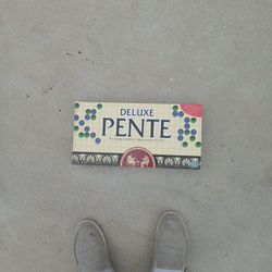 DELUXE PENTE game