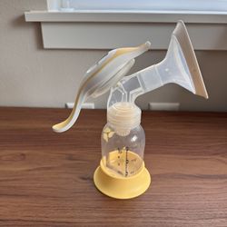 Medela Harmony Manual Breast Pump - Free