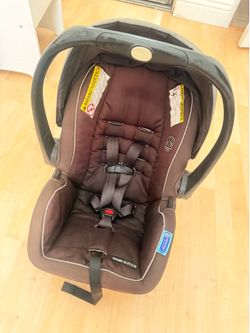 Graco SnugRide 35 Lite Infant Car Seat (No Base)
