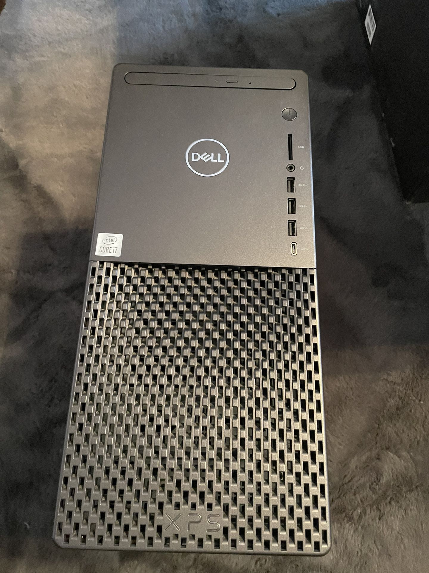 Dell PC WITH DUAL MONITOR AND EXTRA ACCESSORIES Great For Gaming 