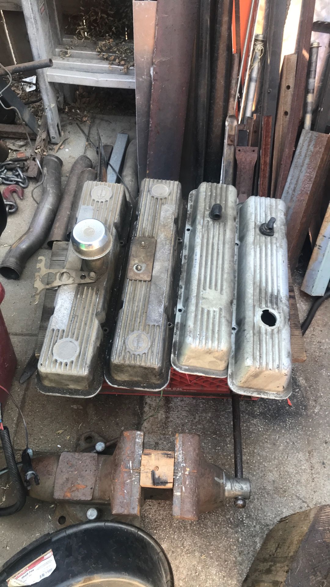 Valve covers