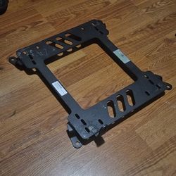 Planted Seat Mount Mazda 3