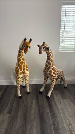 Giraffe plush