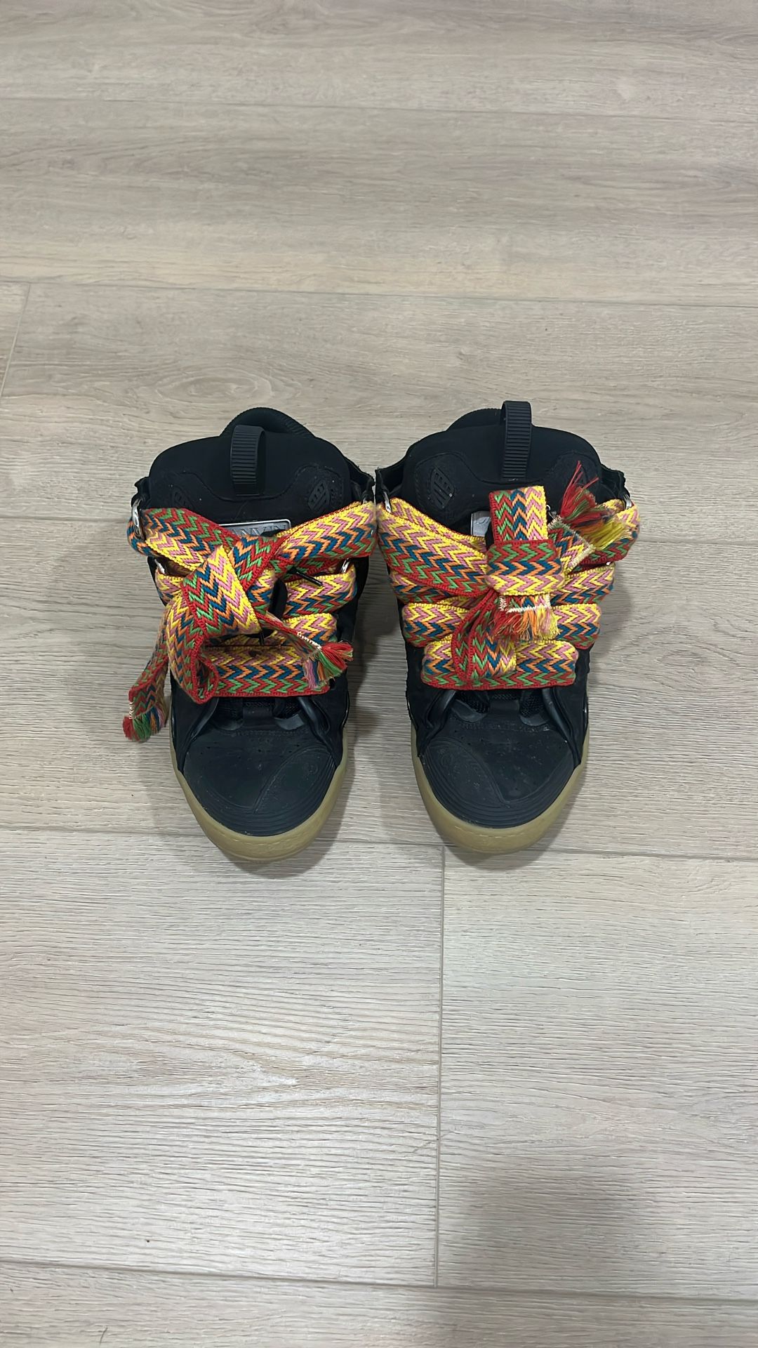 Lanvin curb