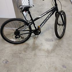 Trek M200,Unisex Mountain Bike