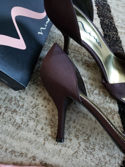 Nina Ladys shoes never been used