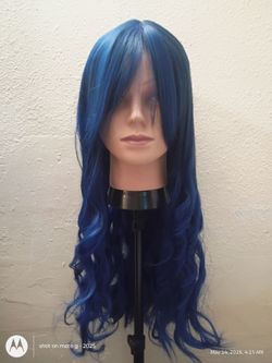 Deep blue synthetic wig new with curls