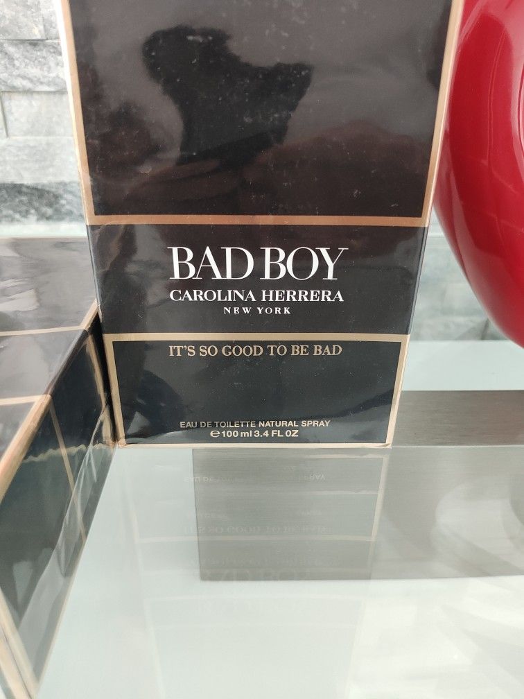 BAD BOY Carolina Herrera. 100ml. 100% Original. For Men