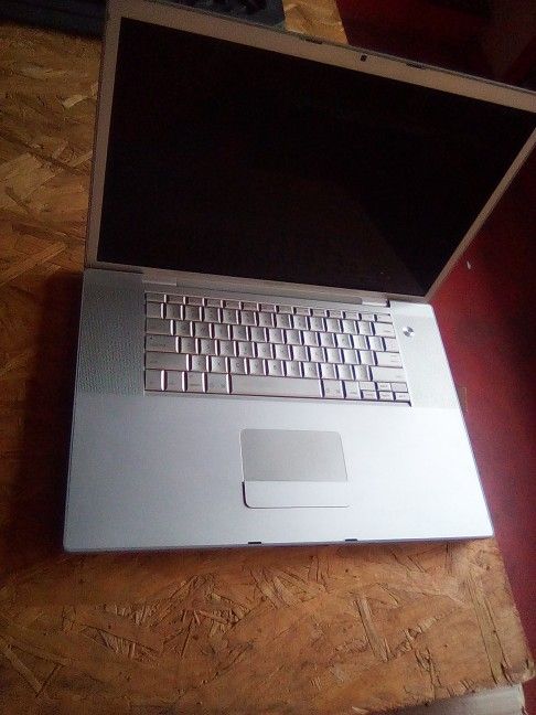 Laptop Computer MacBook Pro