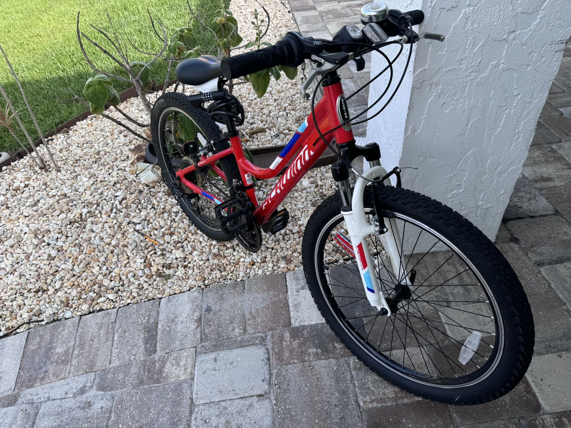 Schwinn 24 Inch Bike Cimmaron