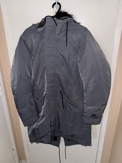 Nike Sportswear Down-Fill Parka Hooded Jacket