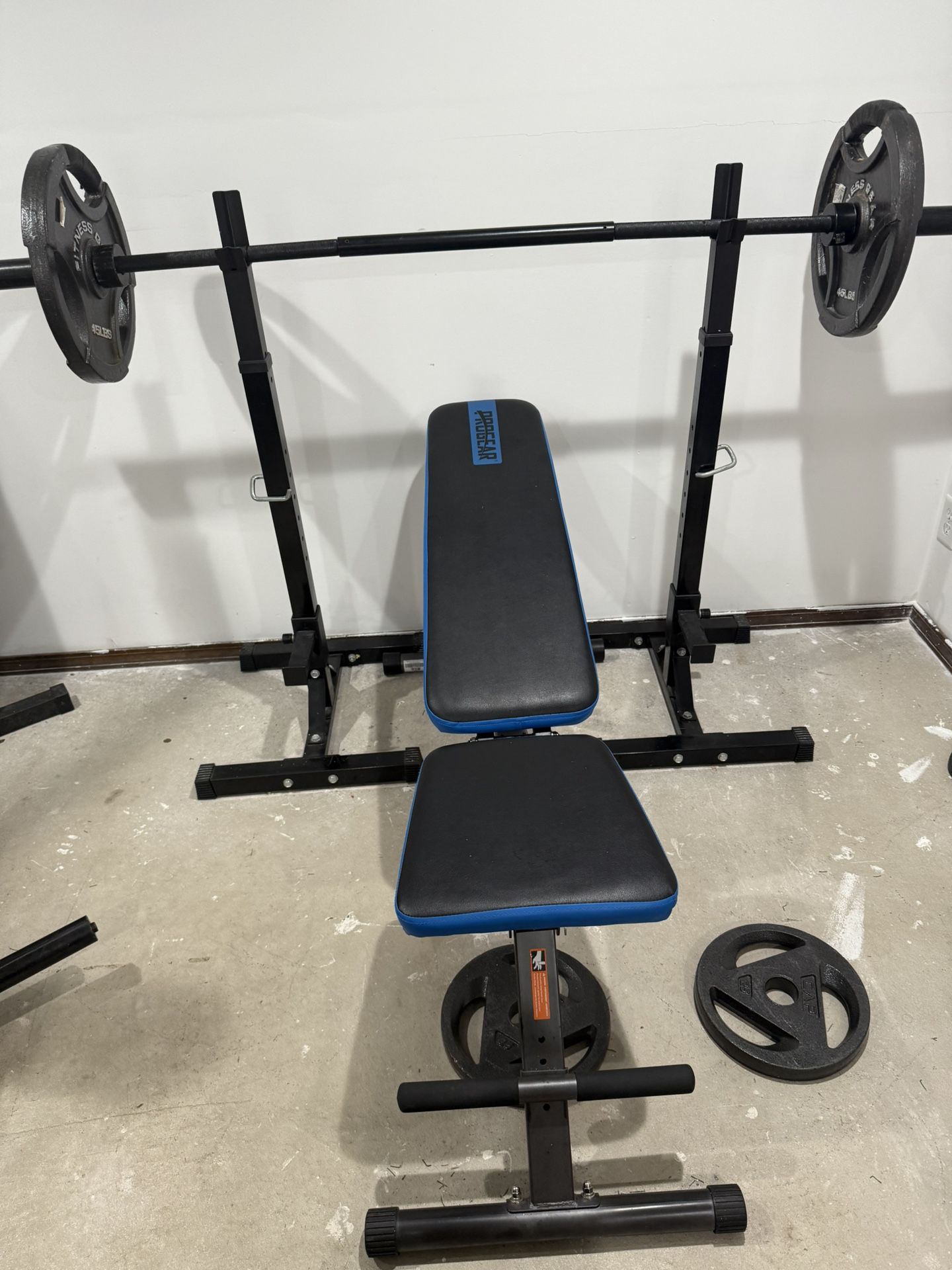 Exercise bench