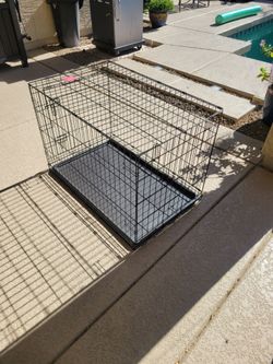 Dog cage / kennel