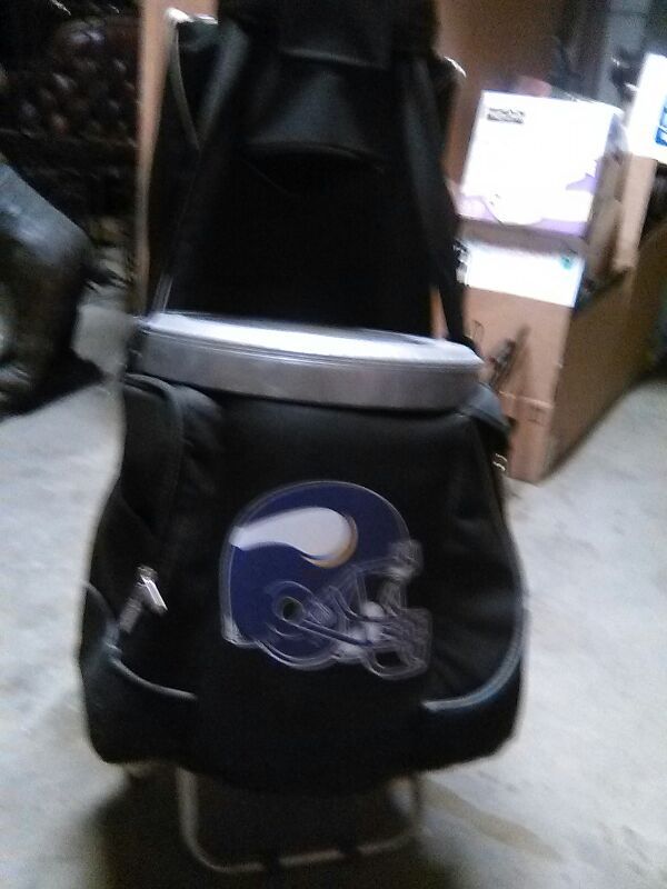 Minnesota viking cooler on wheels
