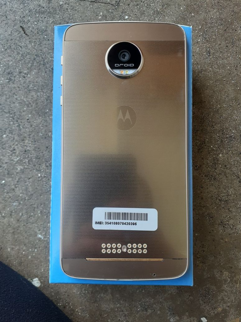 Discount Motorola 1650z phones with free service