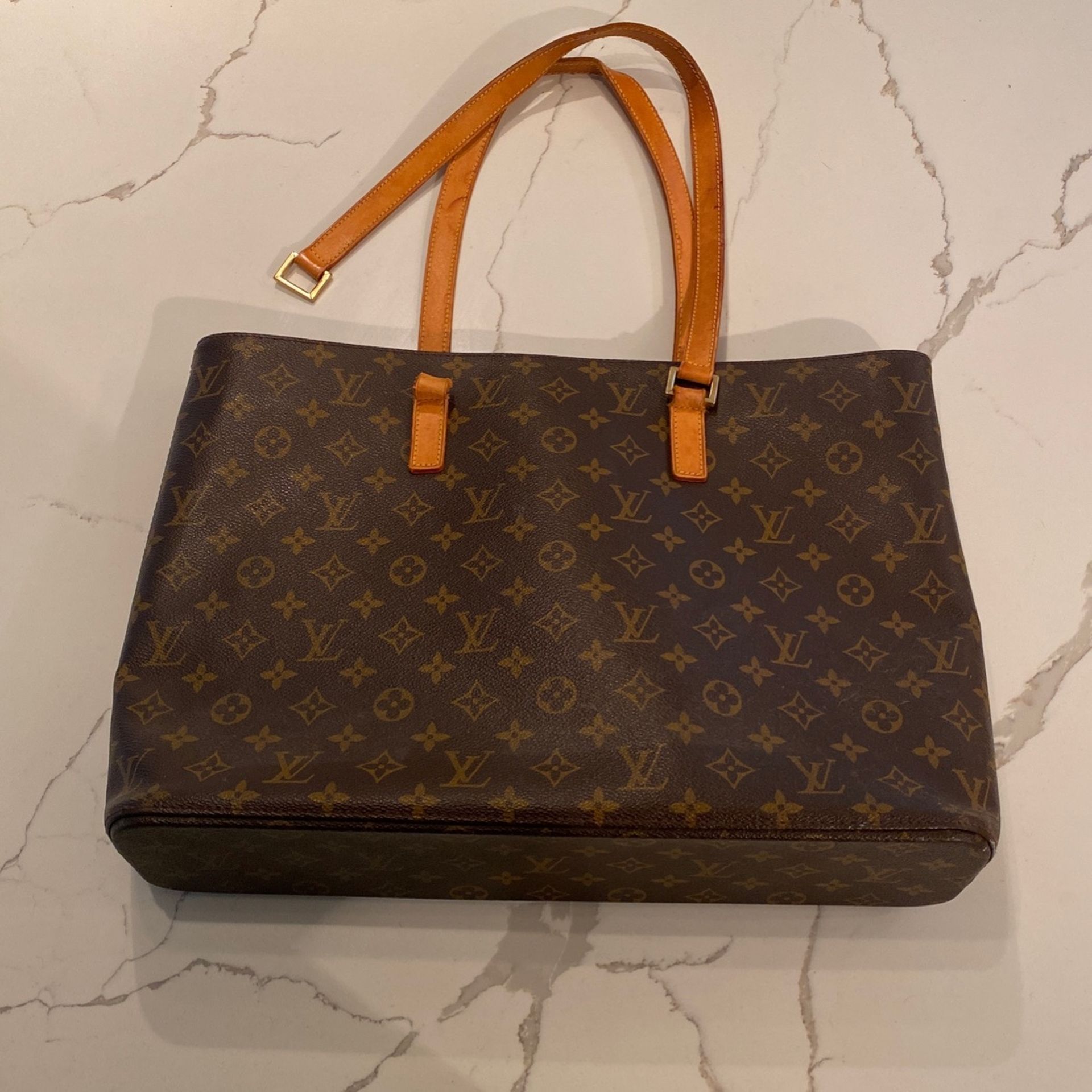 Louis Vuitton Tote