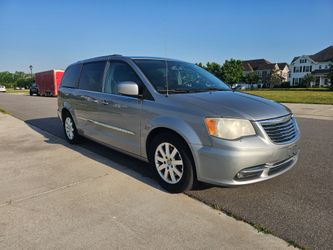 2013 Chrysler Town and Country