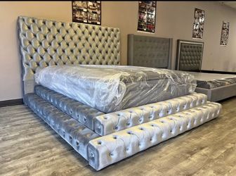 UPHOLSTERED TUFTED PLATFORM BED 🩶🩶🛏️🛏️