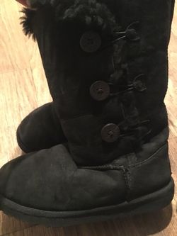 Ugg black boots tall size 4 y