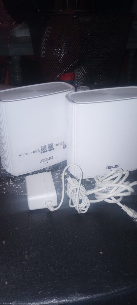 New ASUS  Zen WiFi AX6600 Wireless Tri Band Mesh XT8 Router 2 Pak