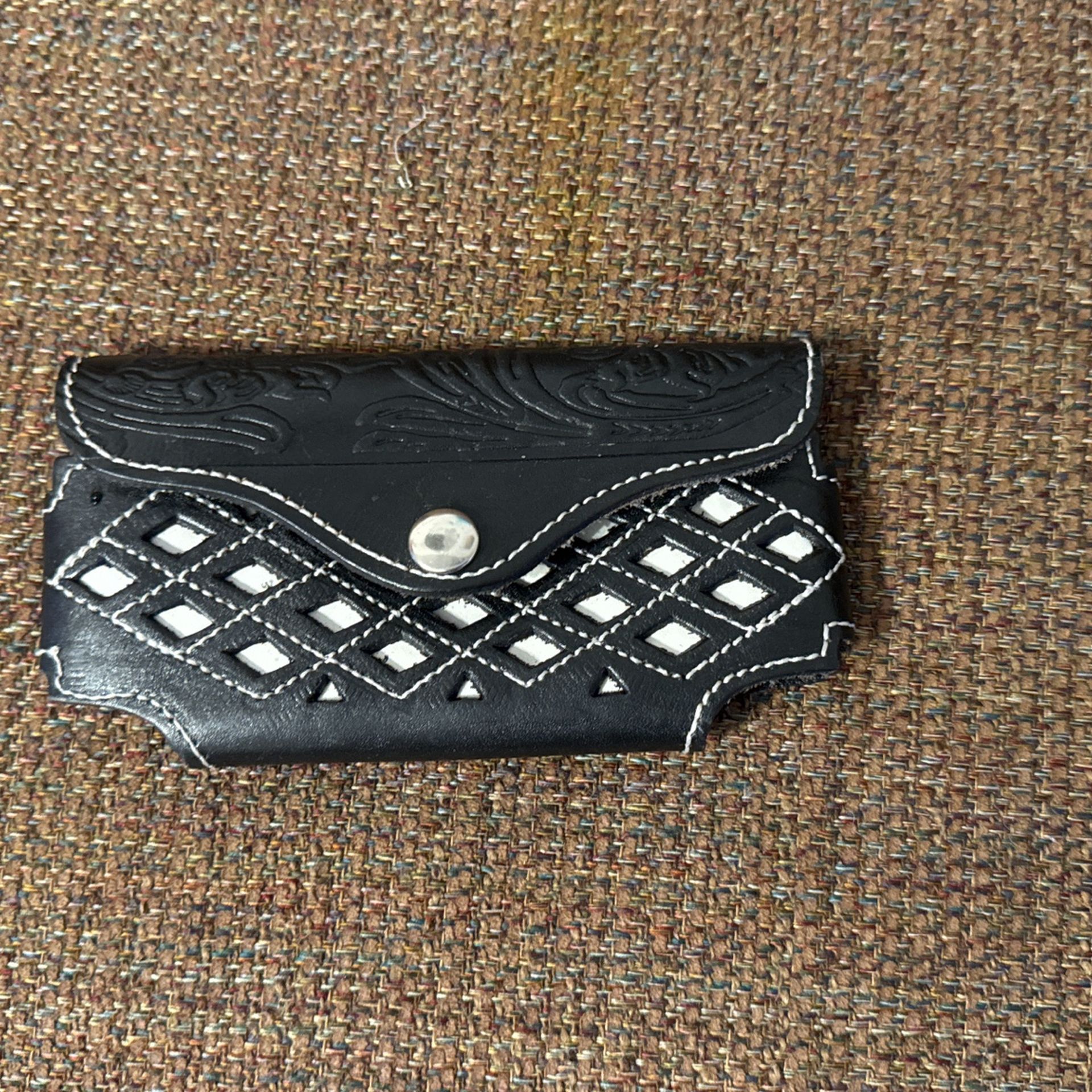 Phone Carrying Pouch
