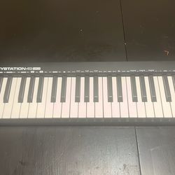 M-AUDIO MIDI KEYBOARD