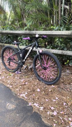Trek Marlin 5 (E-BIKE TRADES ONLY!!!!)