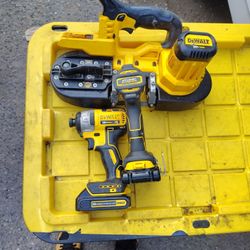 DeWalt Extravaganza.. Chewing Packs And One Medium Bandsaw
