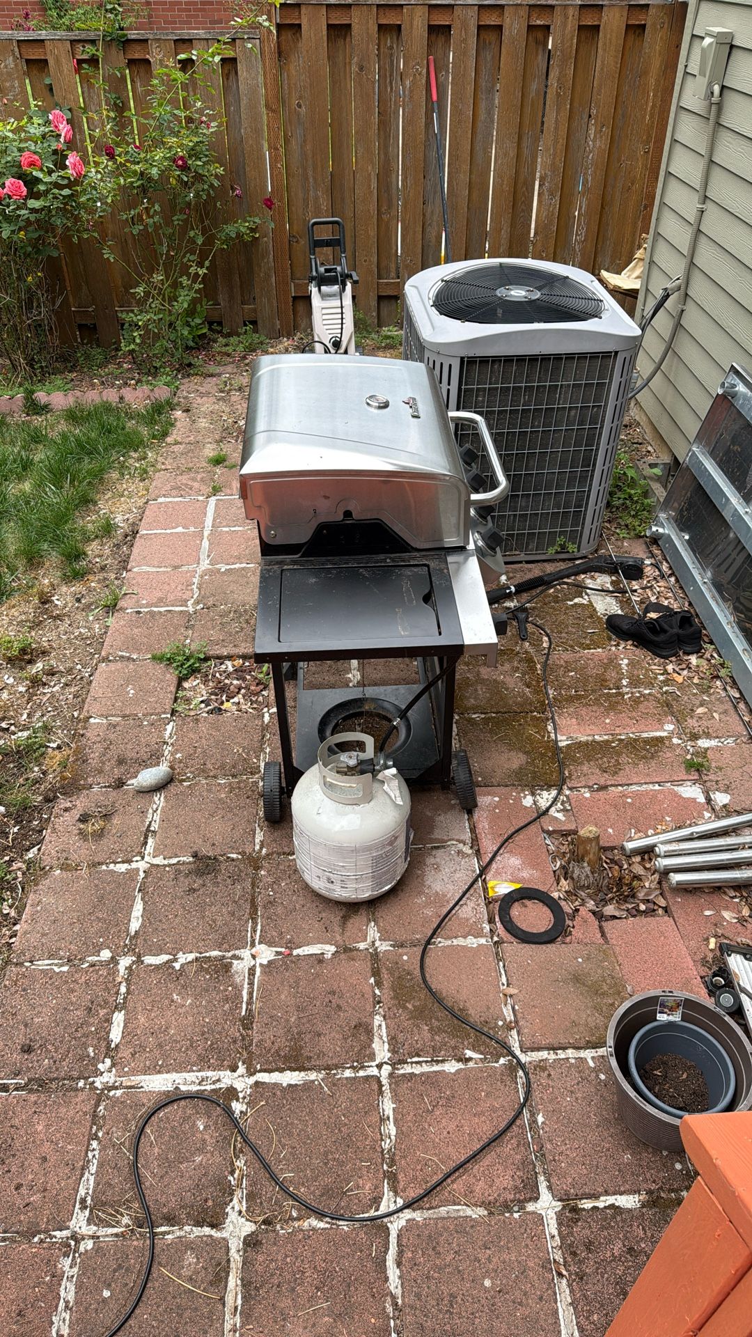Char-Broil Grill 4 Burners