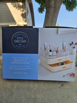 Beauty organizer