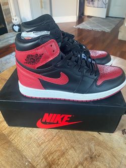 Nike Air Jordan 1 Retro High OG “Bred” Sz 9 2016