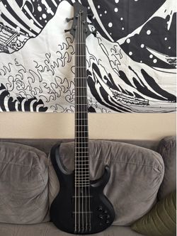 5 string ibanez bass btb