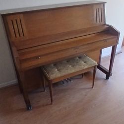 KIMBALL Upright Piano #706020   mfg. 1967