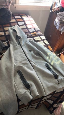 Nike tech