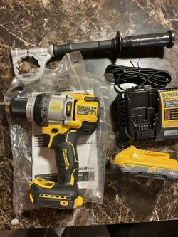 New DeWalt XR Hammer Drill Set