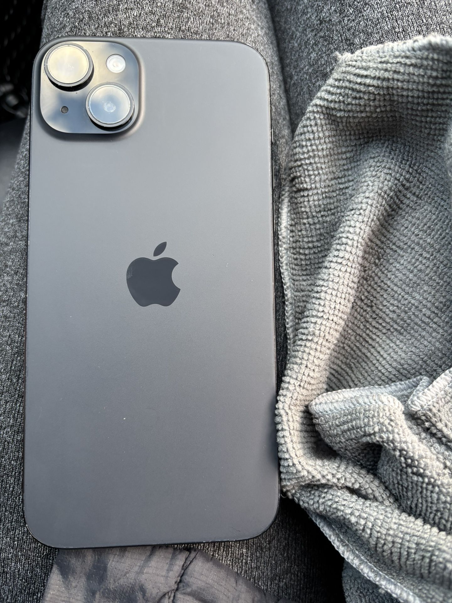 UNLOCKED IPHONE 15-PLUS