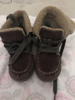 Kids boy shoes size 7